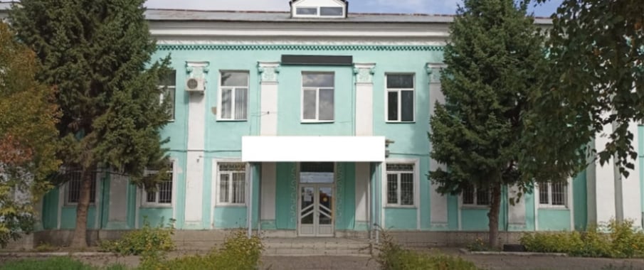 Коммерческое здание в центре города - универсальное назначение